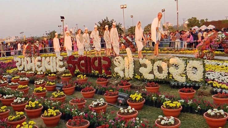 Sculpture of Dandi March - Flower Show 2020